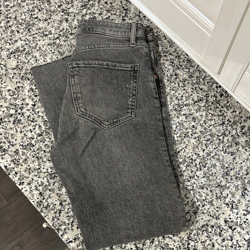 Women’s Grey Washed Straight-Leg Jeans